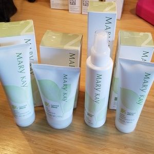 Mary Kay Botanicals Set for Normal Skin